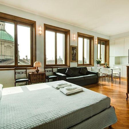 Bnbutler - Duomo Apartment - Galleria Unione Милан Экстерьер фото