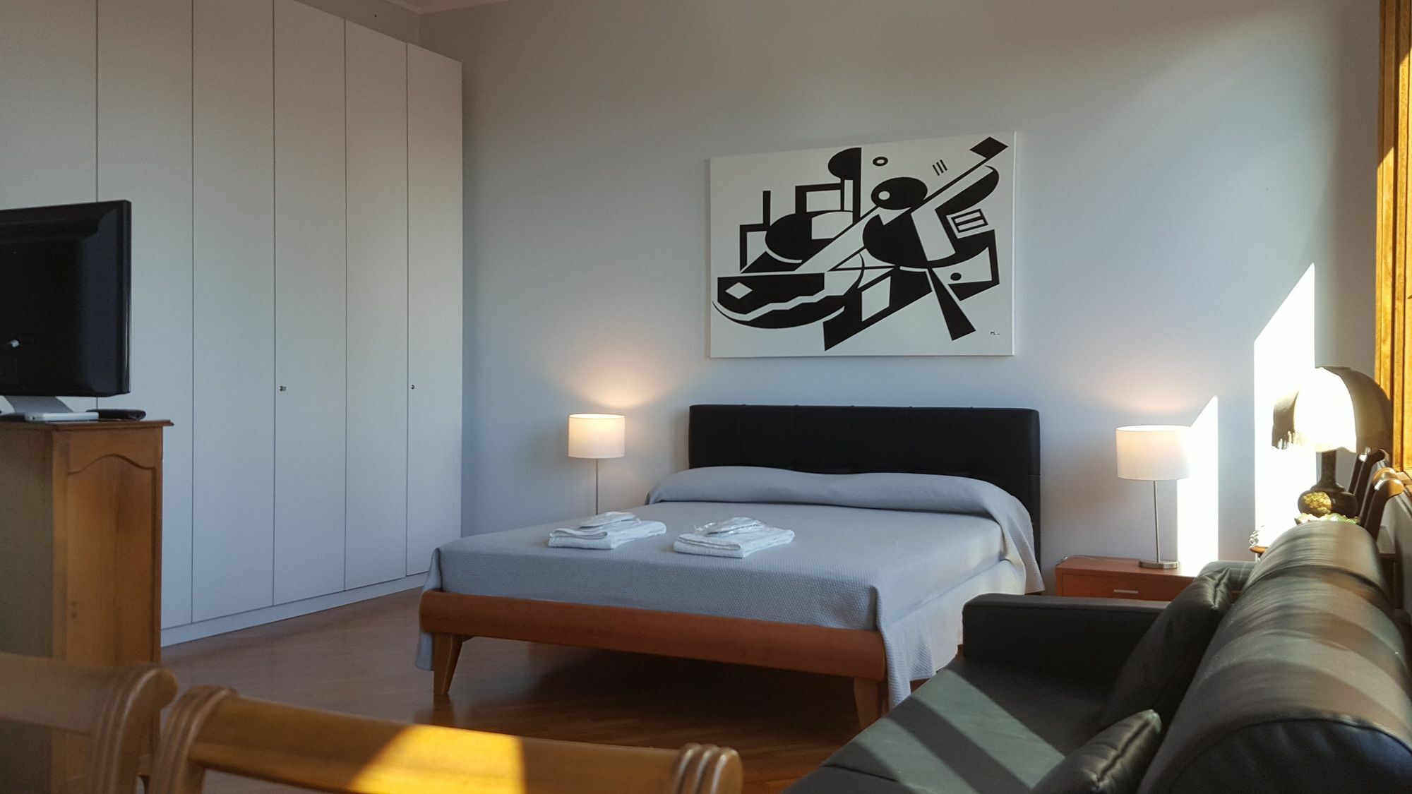 Bnbutler - Duomo Apartment - Galleria Unione Милан Экстерьер фото